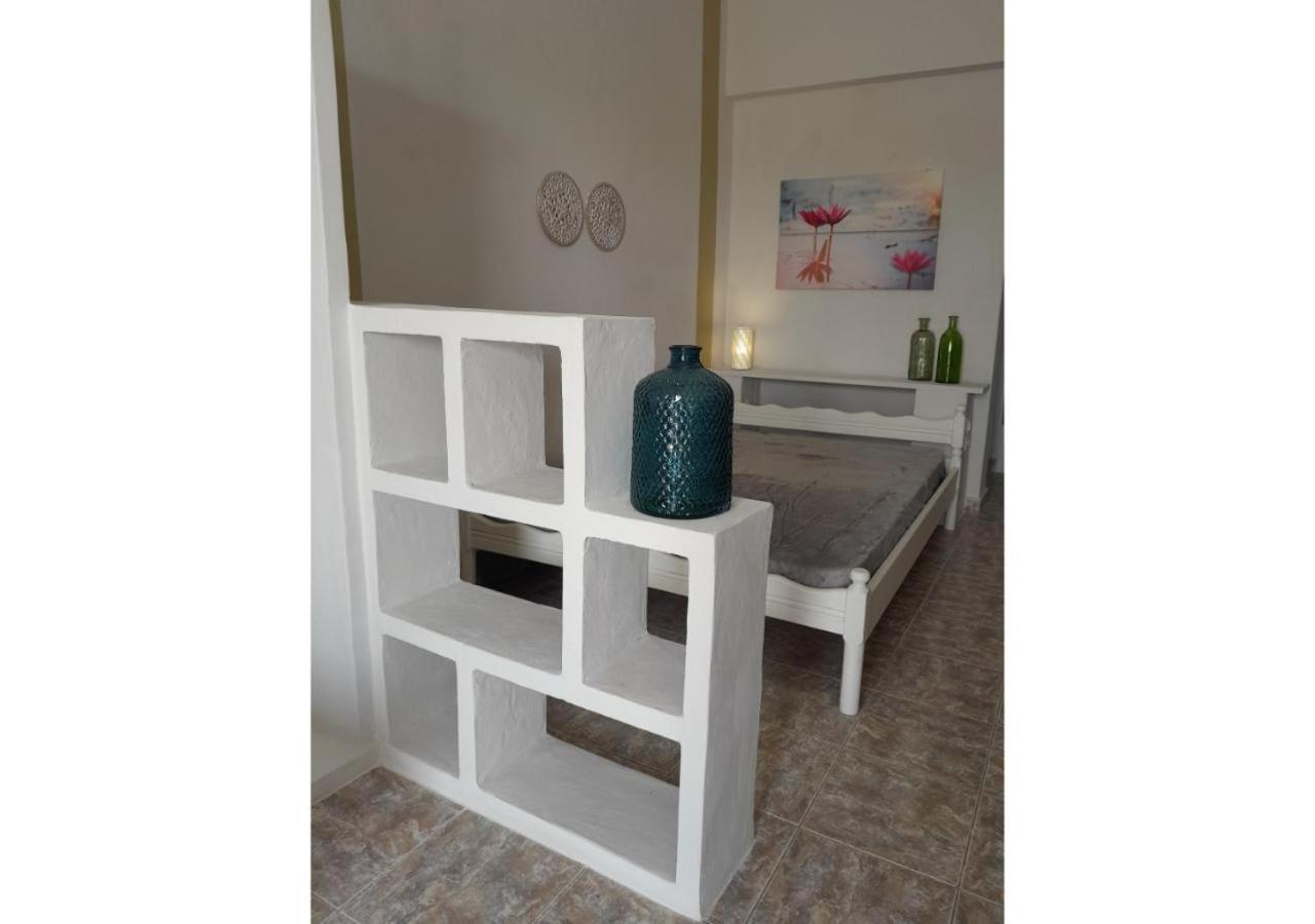 Overhill Apartments Adamas 外观 照片