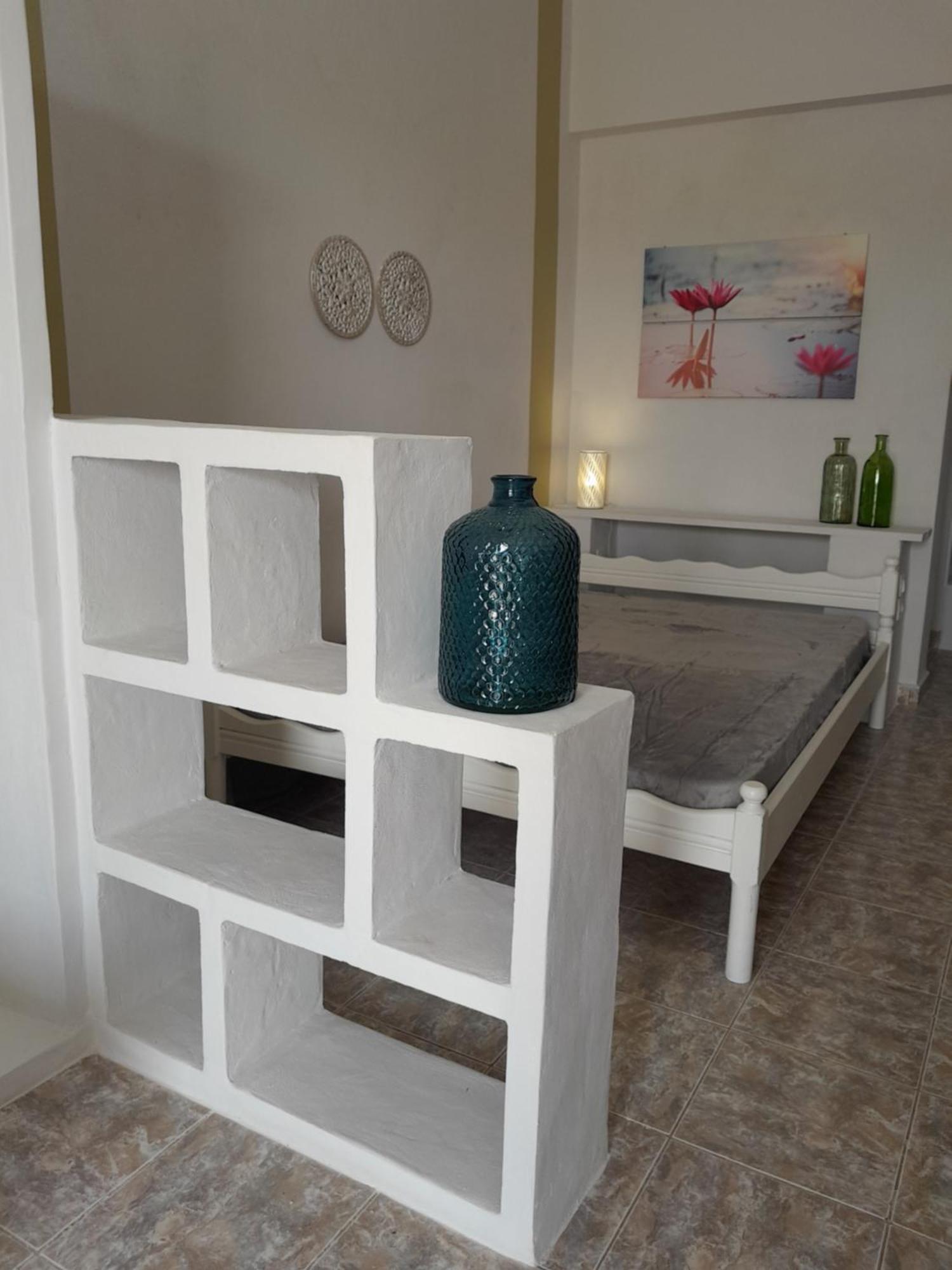Overhill Apartments Adamas 外观 照片